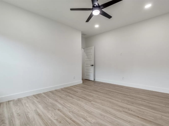 3707 Penelope-MAIN-4
